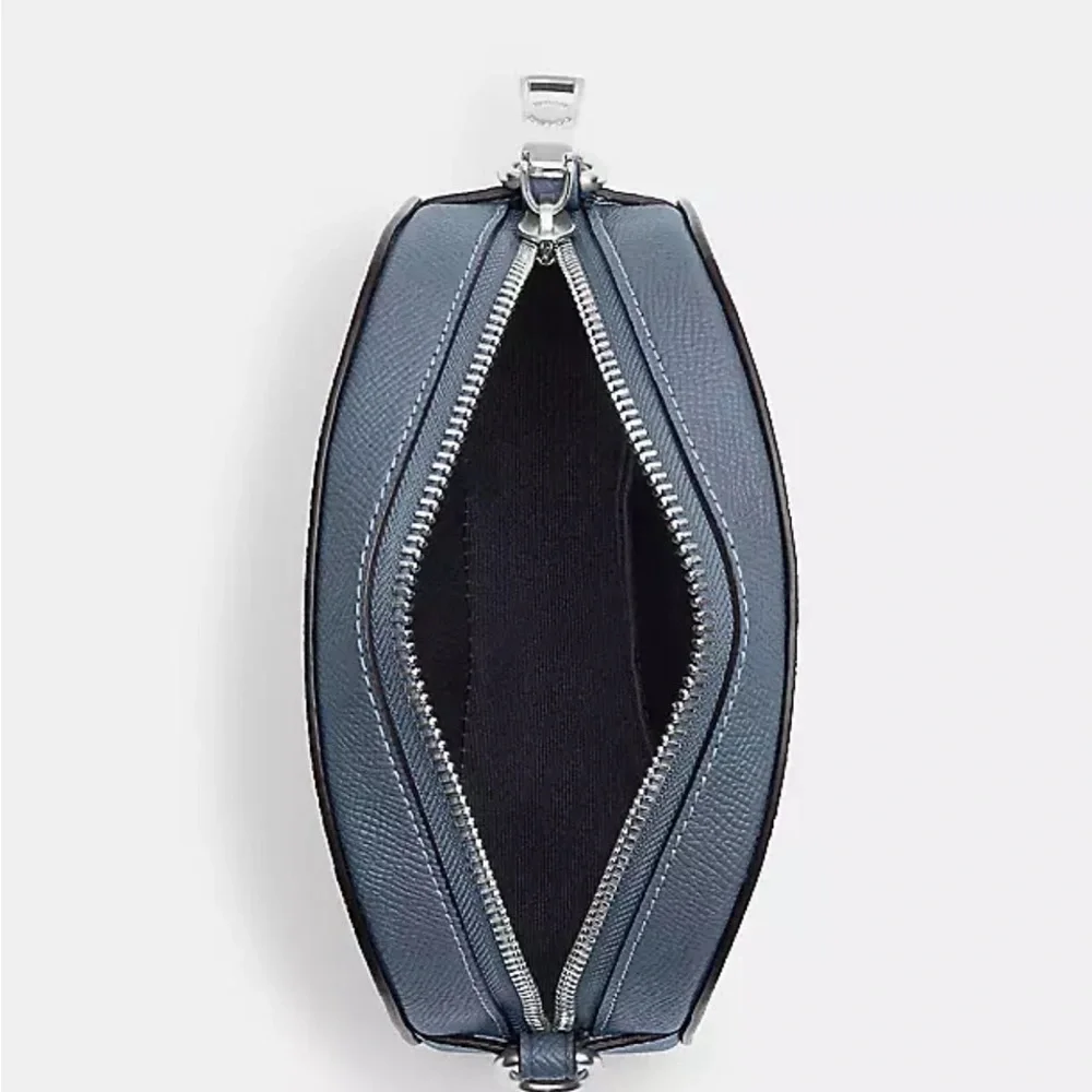 Coach Serena blue crossbody purse 🆕 - Picture 4 of 5